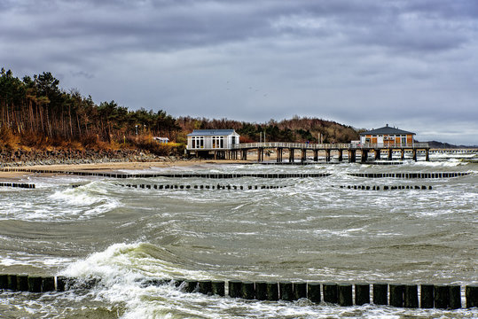 Ustronie Morskie Promenade Strand Sturm Westpommern Ostsee