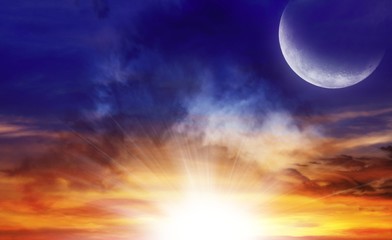 Obraz premium Sunset or sunrise with clouds, light rays and other atmospheric effect 