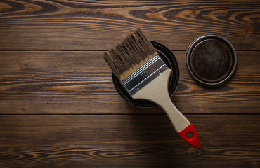 Bank with a special oil for impregnation of wood protection