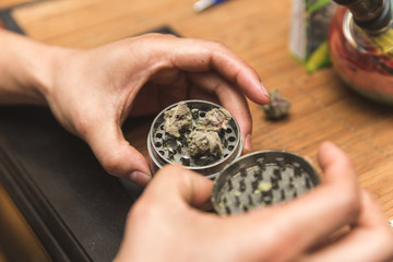 Cannabis in Grinder