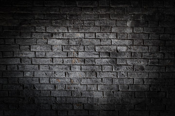 Fototapeta na wymiar old brick wall texture grunge background with vignetted corners