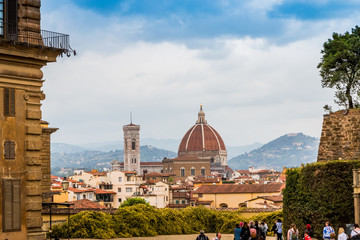 Fototapeta premium Vue sur Florence depuis les jardins du Palais Pitti