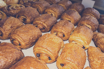 fournée de pains au chocolat