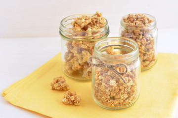wholegrain oat granola breakfast