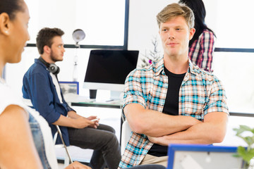 Obraz premium Young man working in office