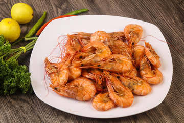 Boiled prawns