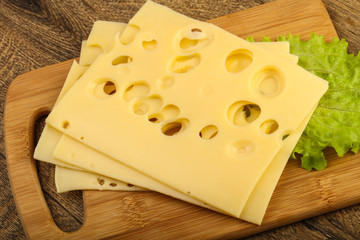 Sliced cheese