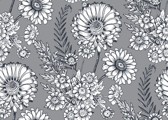 Nahtloses Muster mit handgezeichneten Blumen und Pflanzen