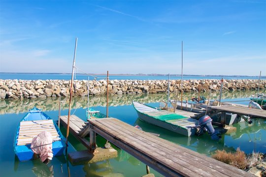 Barche da Pesca - Lagina di Rosolina - Delta del Po - Italia - pontili e barche da pesca