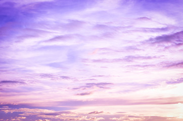 Obraz premium colorful sky with clouds on evening