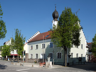 Fototapeta na wymiar Rathaus in Pfeffenhausen