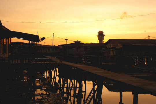 After the call for prayer, water village, Bandar Seri Bagawan