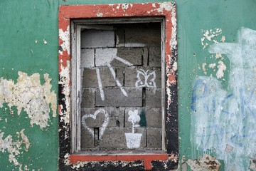 Fototapeta na wymiar Graffiti in Portugal