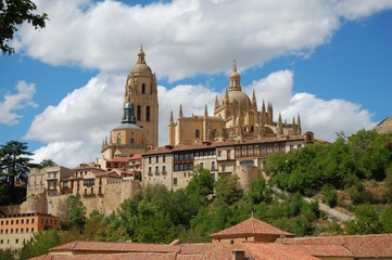 Fototapeta na wymiar Catedral de Santa María de Segovia