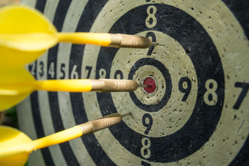 Darts hitting board