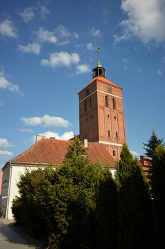 Kości&oacute;ł w Reszlu