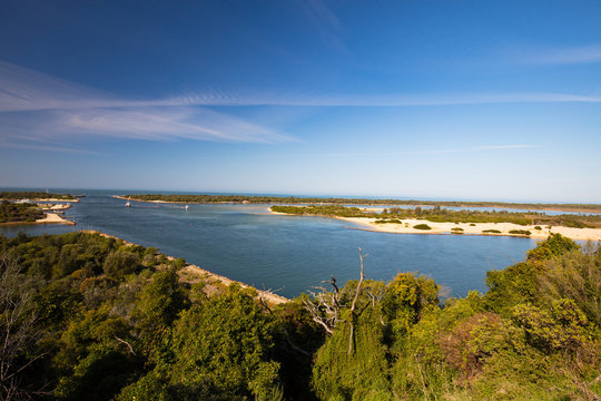 Kalimna Lookout Over Lakes Entrance