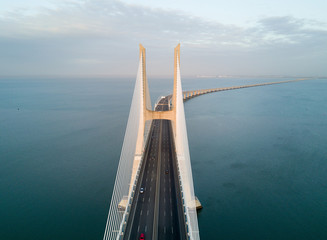 Vasco-da-Gama-Brücke - Lissabon - Portugal