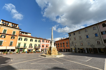 Obraz premium Piazza dell'Obelisco - Tagliacozzo