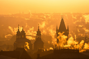Obraz premium Prague foggy sunrise, Czech republic.