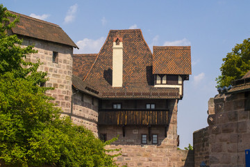 Fototapeta na wymiar Burg im Sommer in Deutschland
