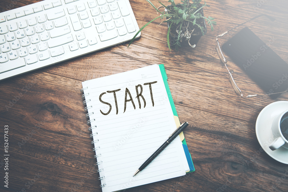 Poster start text on notepad