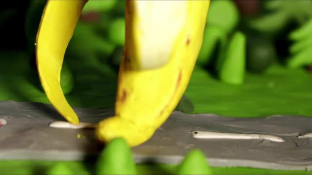 talking plasticine, clay fruits, animation, stop motion