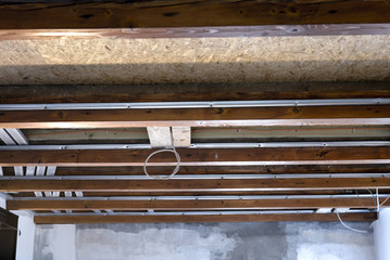 Sanierung * Zimmerdecke Deckenlampe1
