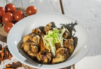 Chicken liver with fried vegetables