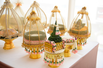 gift for thai wedding