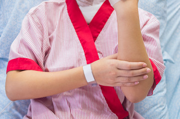 Obraz premium patient arm pain