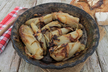endives braisées
