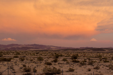 Fototapeta na wymiar California Desert Sunset 