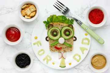 Father's Day breakfast idea - funny man face sandwich