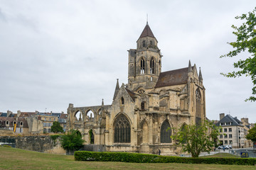 Fototapeta na wymiar Saint-Etienne-le-Vieux Church in Caen
