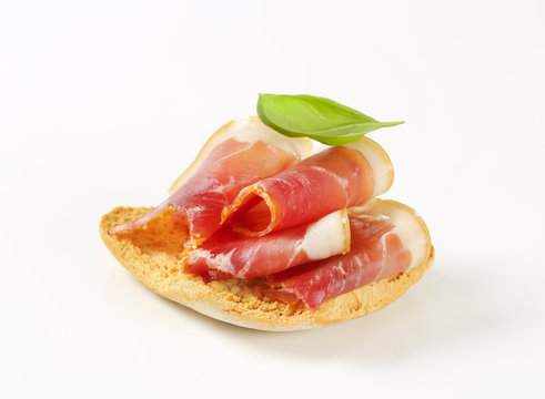 Crispy Bread With Prosciutto