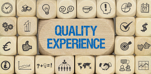 Quality Experience / Würfel mit Symbole