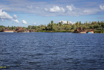 Fototapeta premium Pripyat River backwater seen from Chernobyl village, Ukraine
