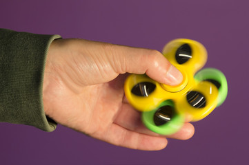 fidget spinners  toy to relieve stress