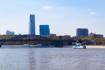 View of the Krasnoluzhsky Bridge from the side of Novodevichya Embankment in Moscow