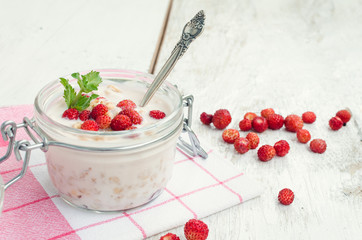 Yoghurt with wild strawberries