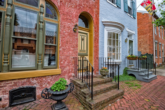 Frederick maryland historic old houses view