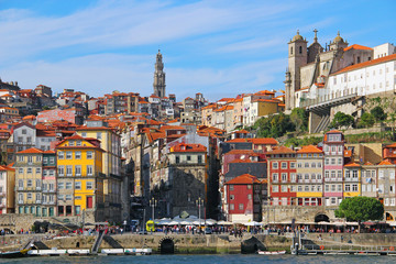 Obraz premium Ribeira district in the heart of Porto, Portugal
