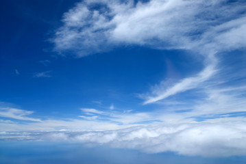 Obraz premium white clouds on blue sky