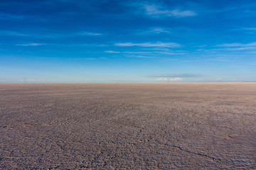 乾季のウユニ塩湖