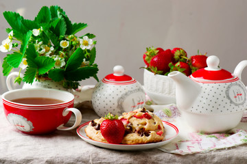 strawberry chocolate chip cookies