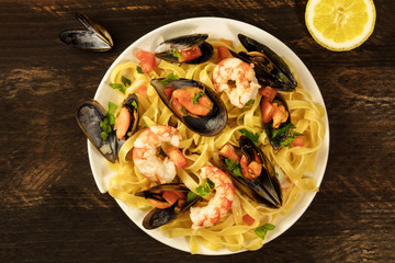 Seafood pasta dish with mussels and shrimps