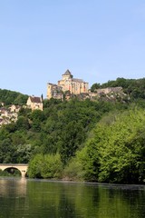 Fototapeta na wymiar Castelnaud la chapelle,le village et son château fort,Dordogne,Périgord noir