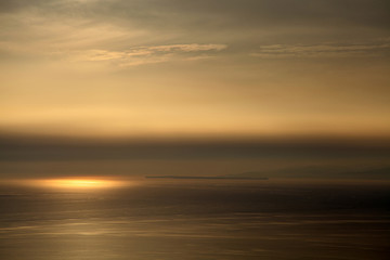 Obraz premium Sunrise Over The Sea