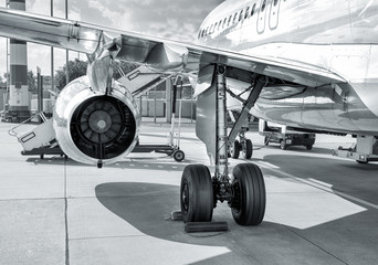 landing gear of an airplane
